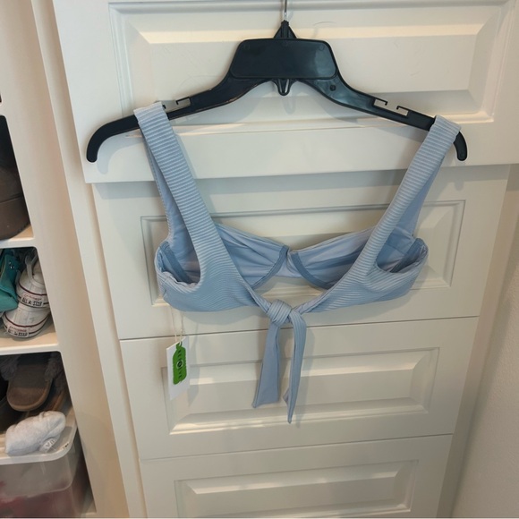 L*Space Sky Blue Ribbed Crop Top - Picture 2 of 3